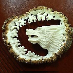 МАГНИТ «Медальон» (из рога марала)